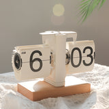 Retro Automatic Turning Clock